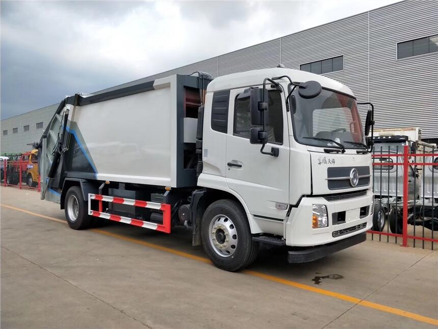 仙桃市国六东风天锦14方压缩式垃圾车 环卫一线的坚实力量
